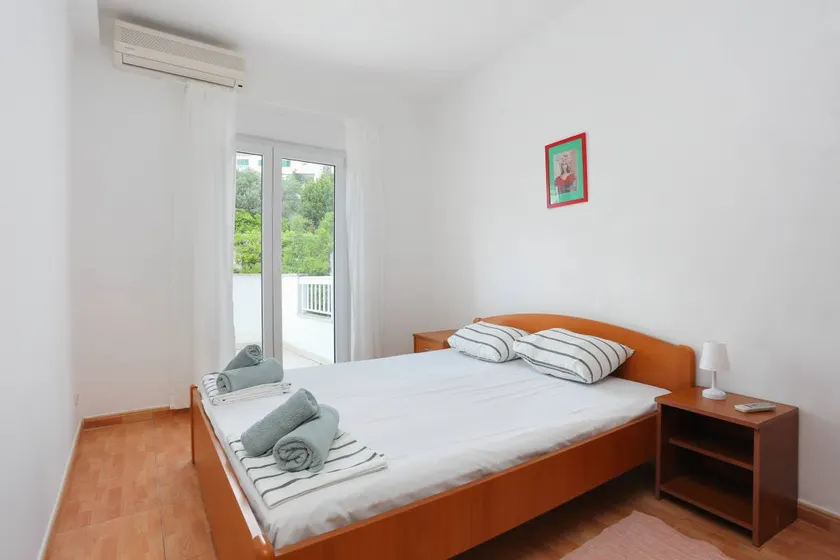 Wonderful apartment with terrace - Image 1