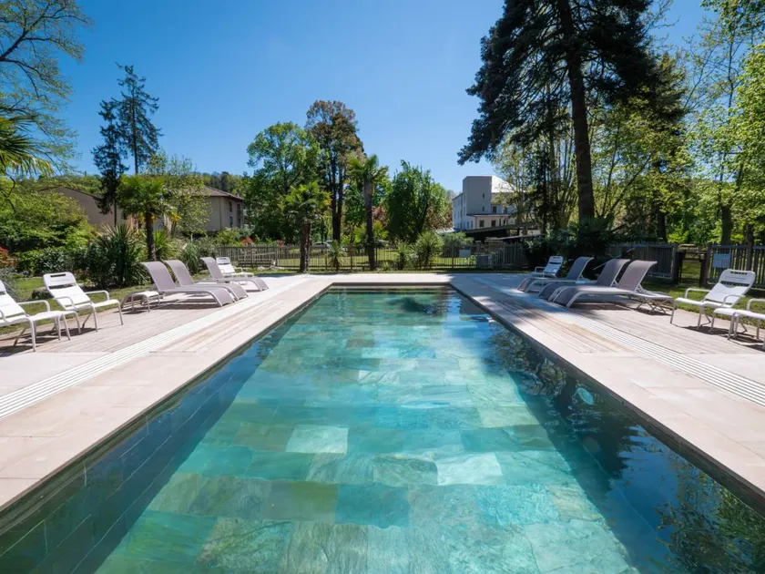 Lovely flat with heated pool, terrace & garden | Mountain view - Image 1