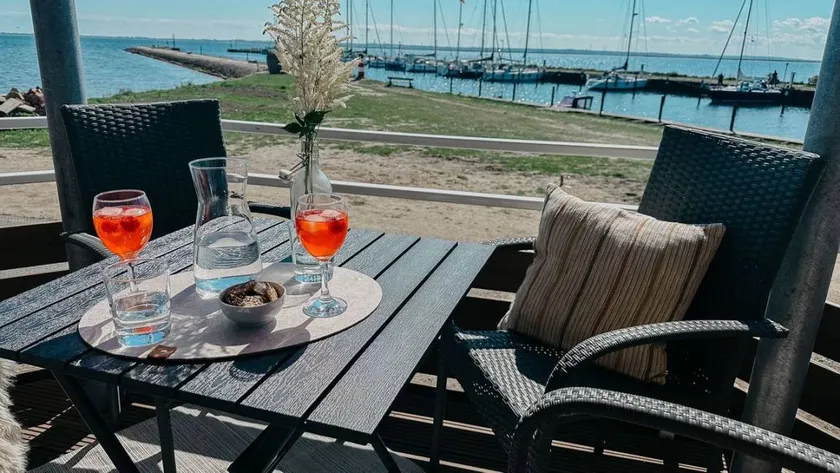 Appartement de vacances | Vue mer | Adapté au travail à distance - Image 1
