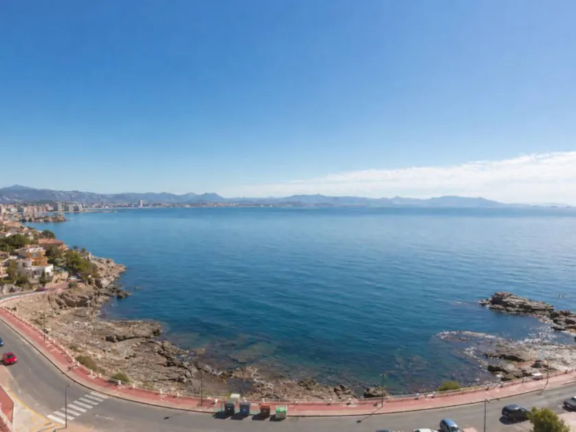 Familienorientiertes wunderschönes Apartment mit Terrasse | Meerblick | Nah am Strand | Haustiere erlaubt - Image 1
