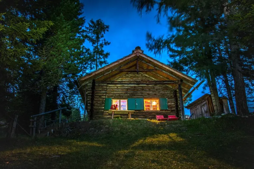 Child-friendly cabin with jacuzzi, pool & sauna | Pet-friendly - Image 1