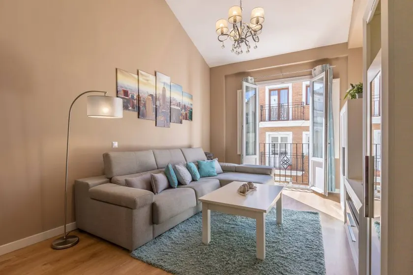 Fully equipped charming flat with terrace | Near Tajo de Ronda | City view - Image 1