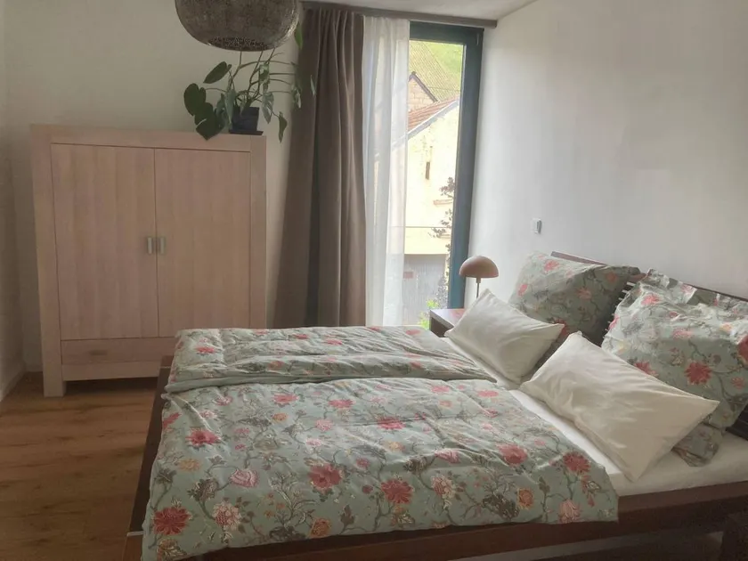 Appartamento con giardino, terrazza e barbecue | Vista sul giardino - Image 1