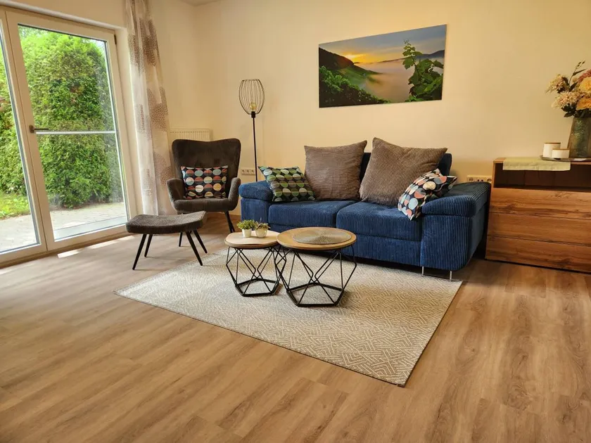 Appartamento con giardino, terrazza e griglia | Vista sul giardino - Image 1