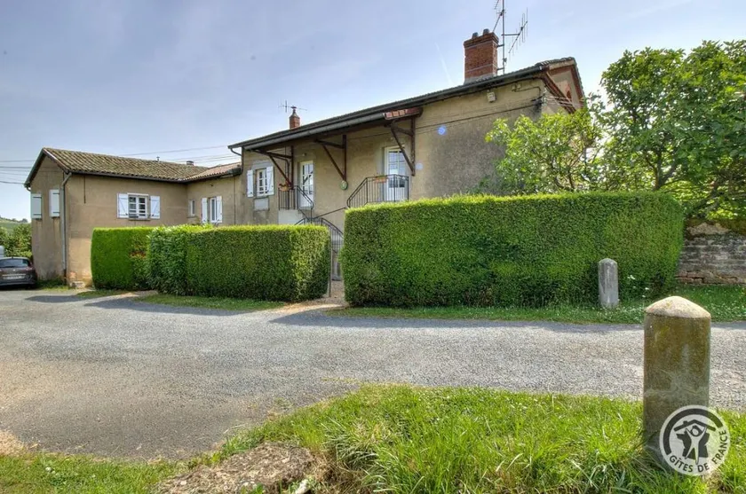 Gite with barbecue & garden - Image 1