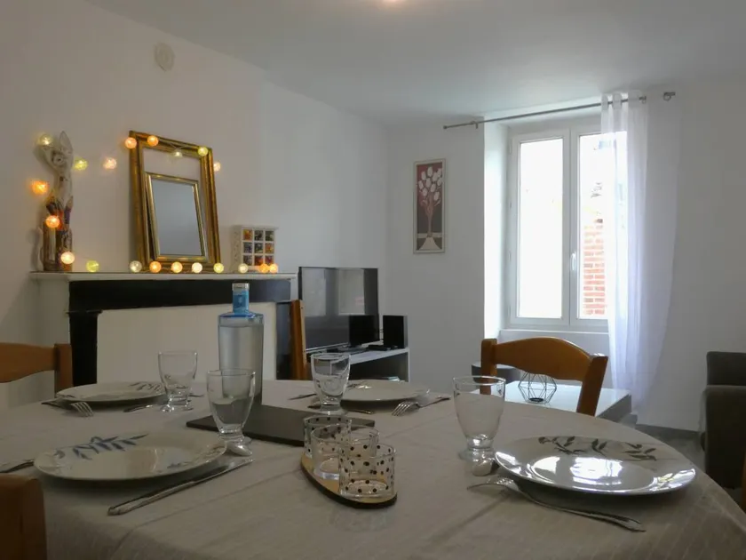 Fully equipped pleasant cottage with garden - Image 1