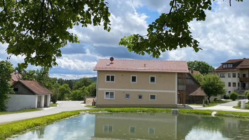 Voll ausgestattete wunderschöne Wohnung mit Terrasse, Garten und Sauna | Ideal für Homeoffice | Haustiere sind willkommen - Image 1