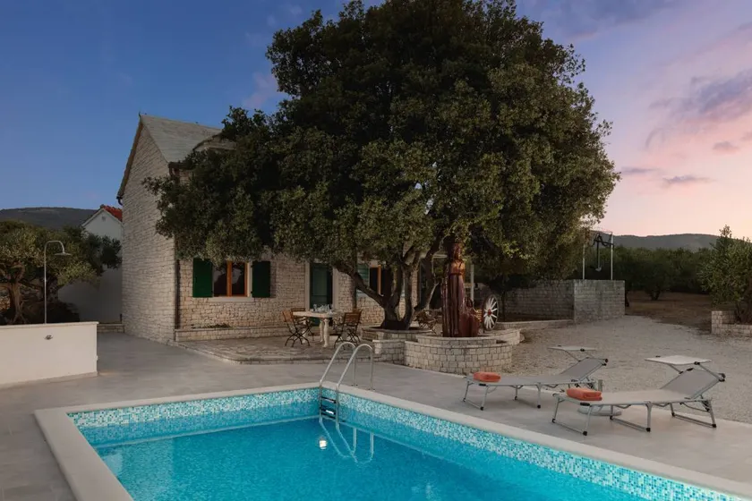 Casa con barbacoa y piscina climatizada - Image 1