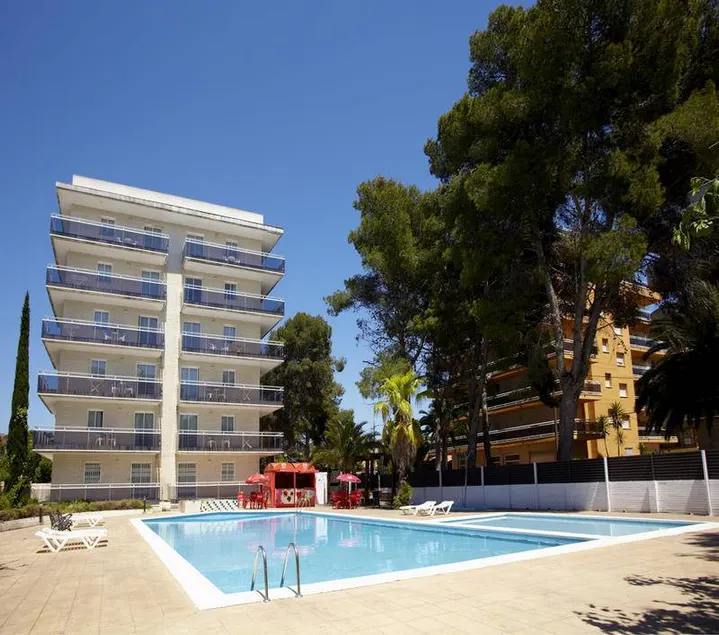 Appartement de vacances avec piscine et terrasse | Plage à proximité - Image 1