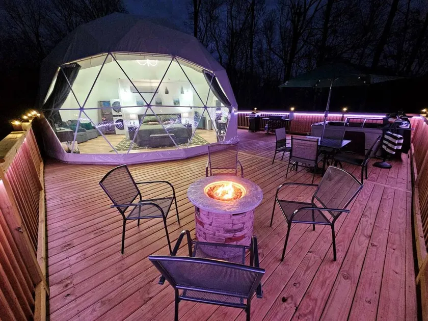 Cozy Dome with Private Hot Tub & Fire Pit Getaway in Murray, Kentucky - Image 1