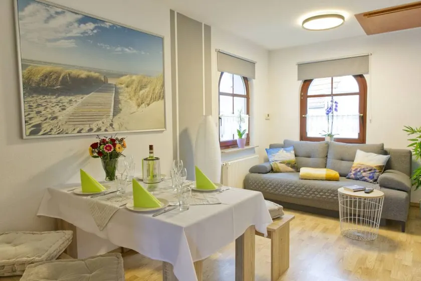 Komfortable Ferienwohnung Storchennest mit Balkon nahe Bad Liebenstein - Image 1