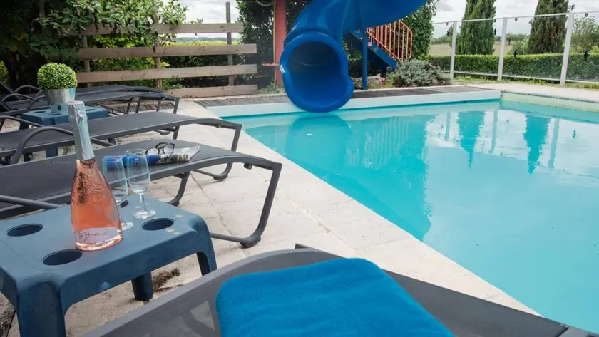 Wonderful holiday home with terrace, pool & garden | Pet-friendly - Image 1