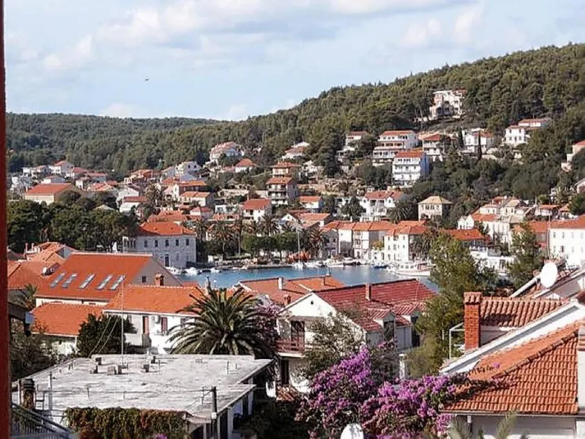 Flat with 1 room for 4 persons - Image 1