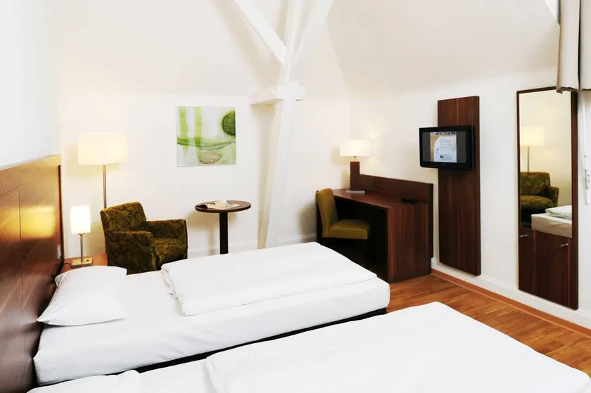 Appartement avec piscine et jardin | Idéal pour le télétravail - Image 1