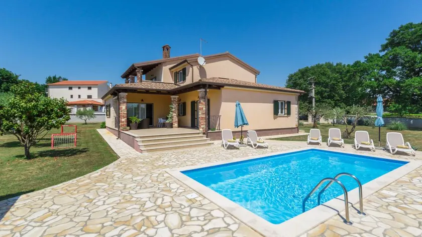 Villa Pianta by Villas Guide - Image 1