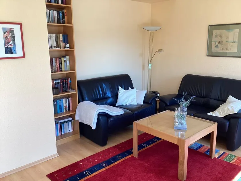 Holiday apartment with garden - Image 1