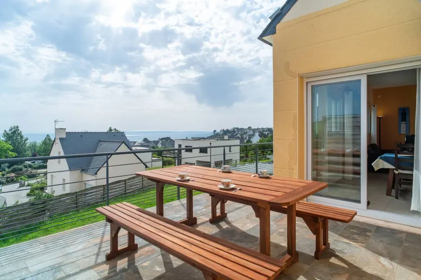 Children-friendly pleasant holiday home with terrace, BBQ & garden | Sea view | Close to the beach - Image 1