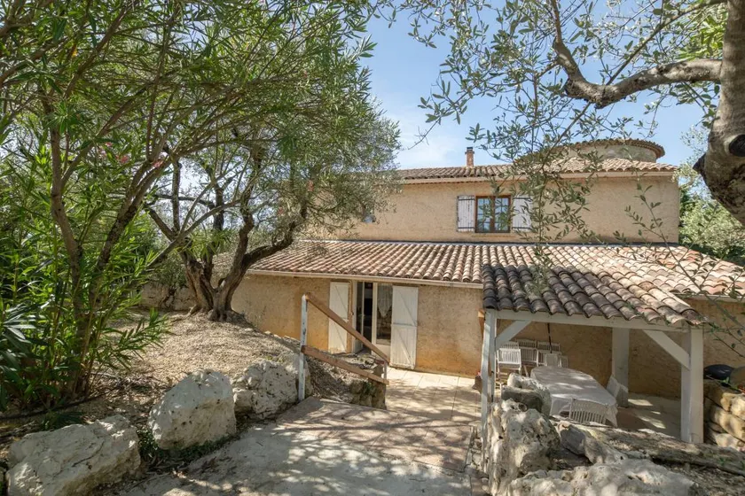 Fully equipped pleasant cottage with heated pool, garden & BBQ | Mountain view | Pets are welcome - Image 1