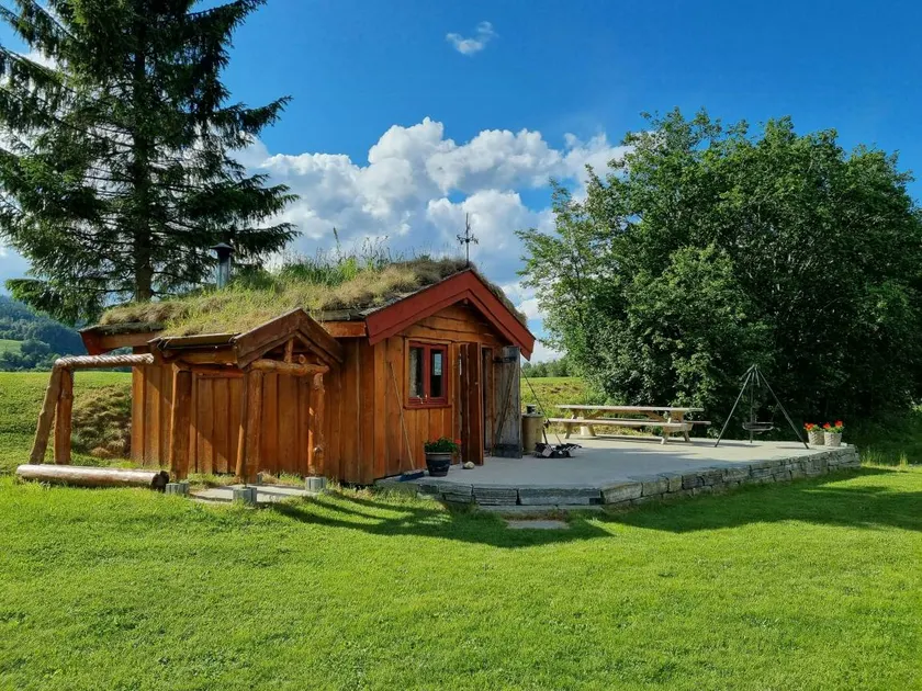 Holiday home with terrace, garden & barbecue - Image 1