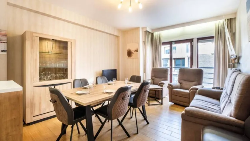 Flat with barbecue - Image 1