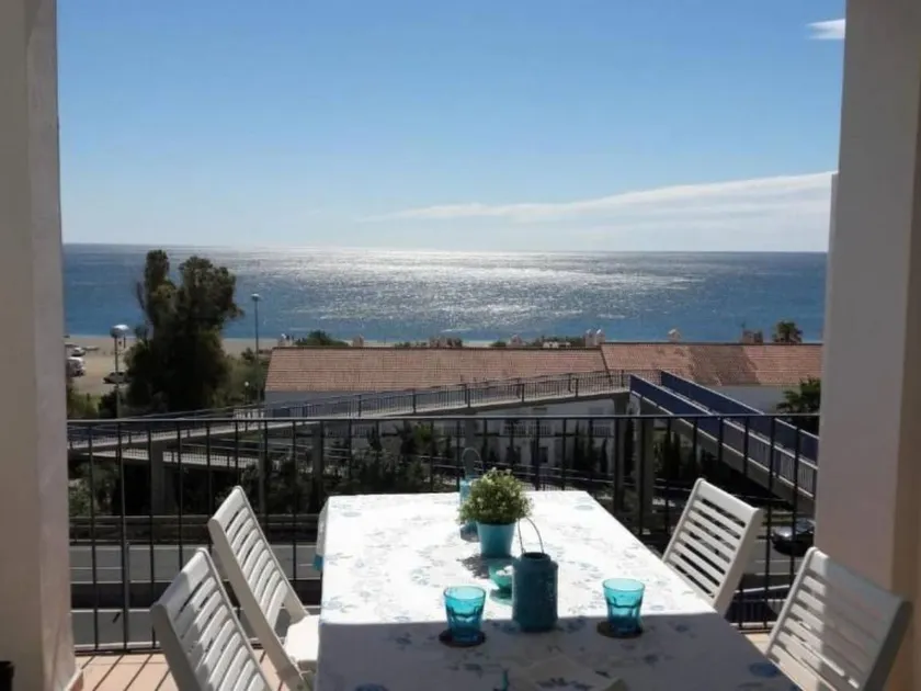 Voll ausgestattetes Apartment mit Pool und Garten | Nah am Strand - Image 1