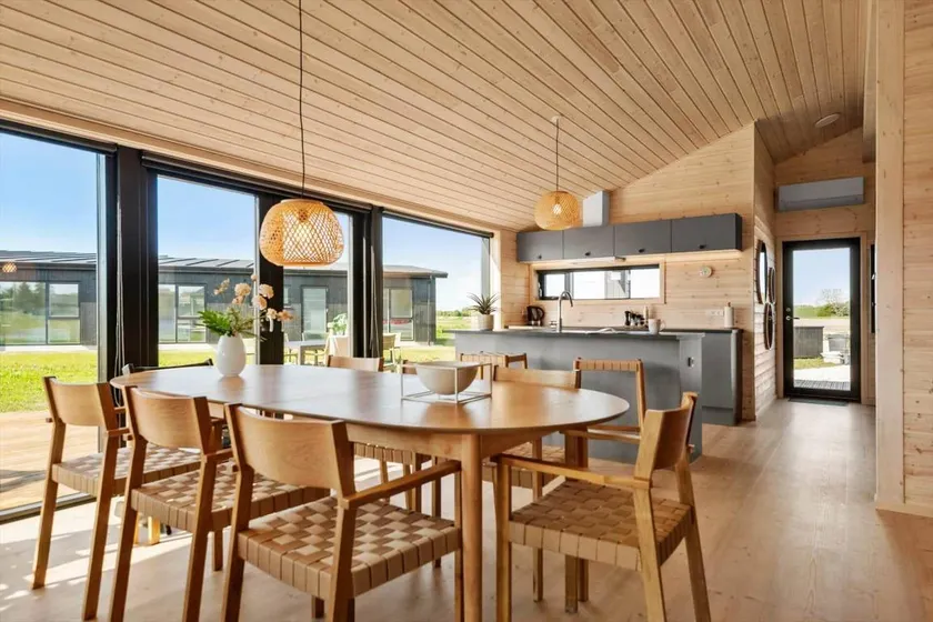 Family-friendly lovely holiday home with terrace, barbeque & hot tub | Pets are welcome - Image 1