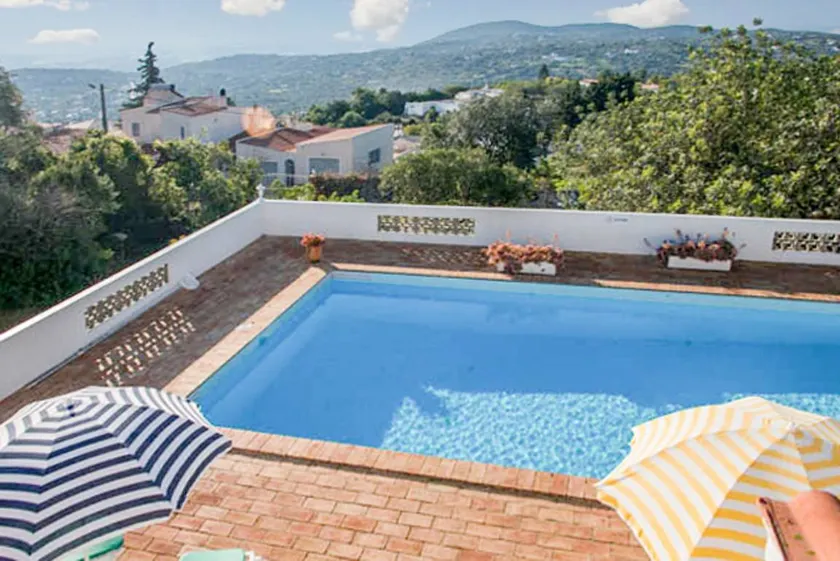 Gradevole casa totalmente attrezzata con griglia, piscina privata e terrazza | Vista sulla piscina - Image 1