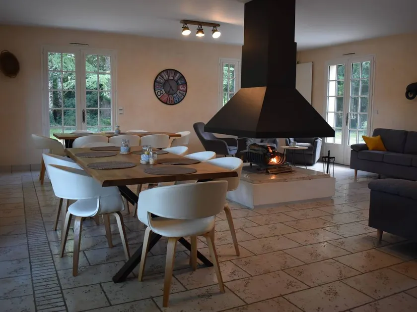 Peaceful forest retreat, perfect for family and friends - Image 1