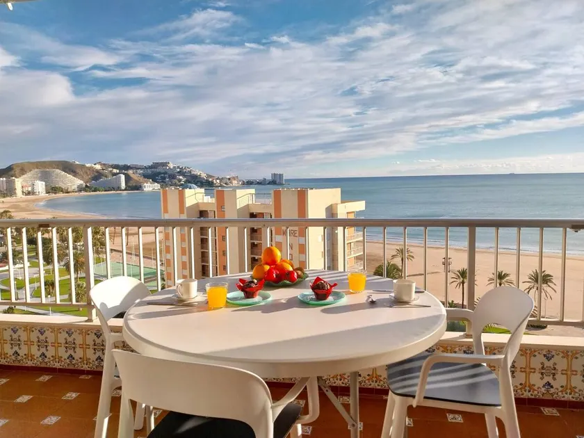 Ferienwohnung mit Terrasse, Pool und Garten | Strandblick | Ideal für Homeoffice - Image 1
