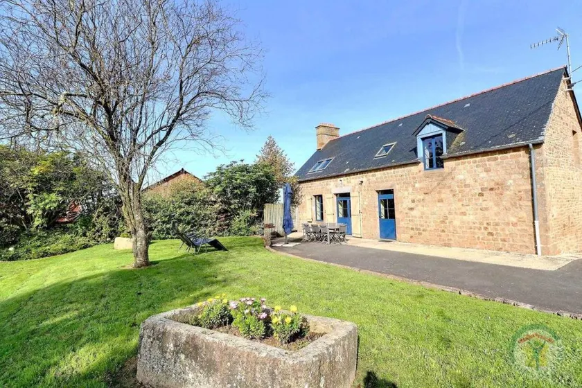 Gite with garden, terrace & barbeque - Image 1