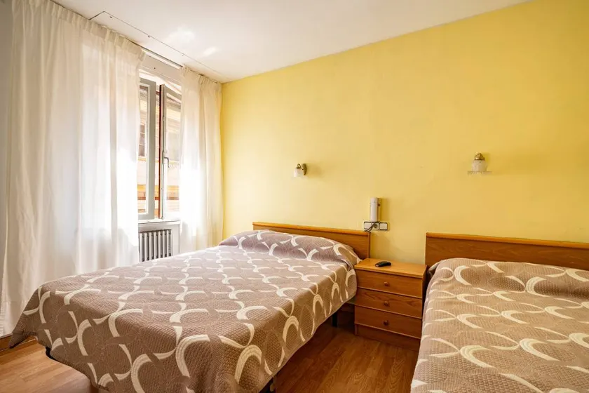 Private room - Image 1
