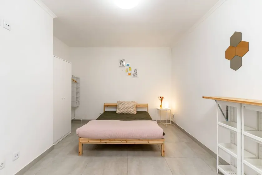 Best beachside accomodation in Lisbon - Image 1