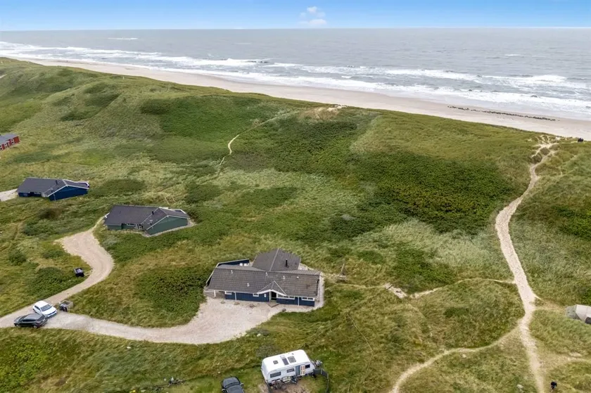 Children-friendly wonderful holiday home with terrace, sauna & hot tub | Beach nearby - Image 1
