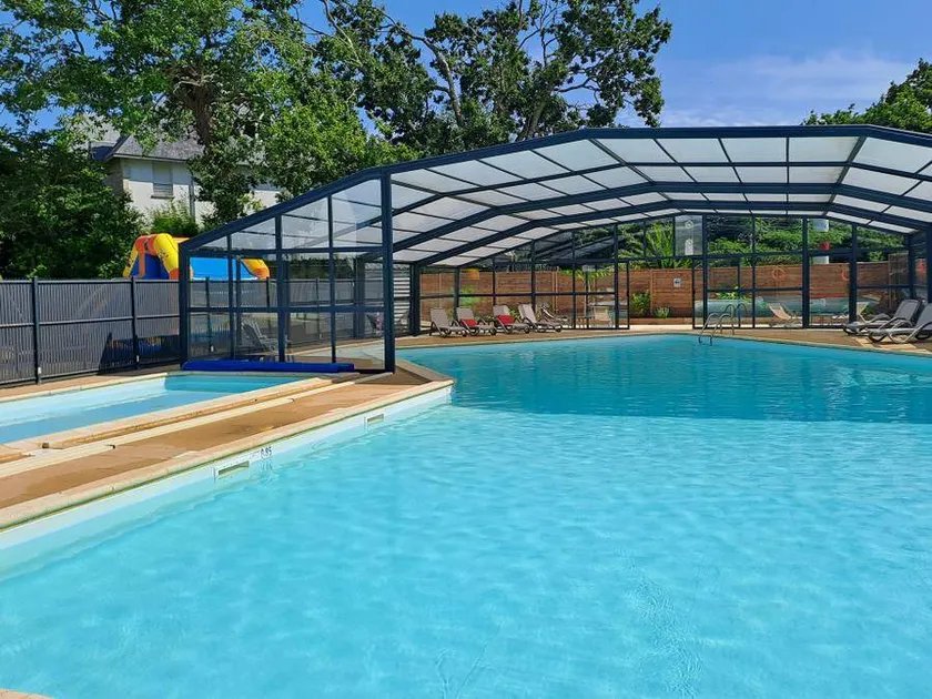 Mobile home with heated pool & terrace | Beach nearby | Pets are welcome - Image 1
