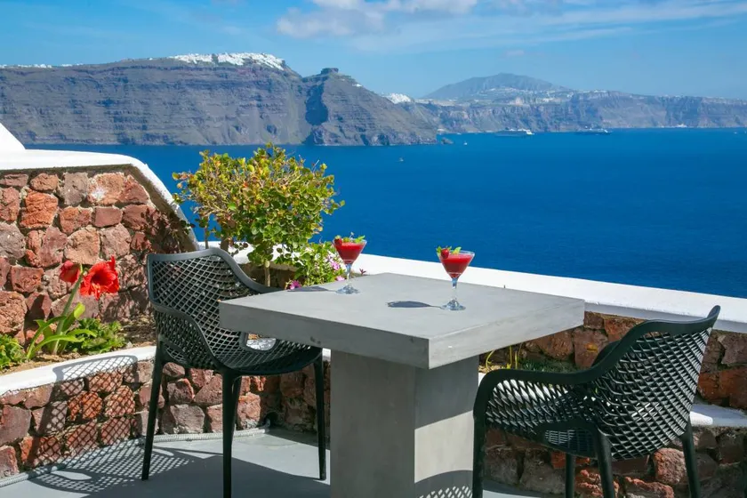 Aurora Grace Villas, sea & caldera view - Image 1