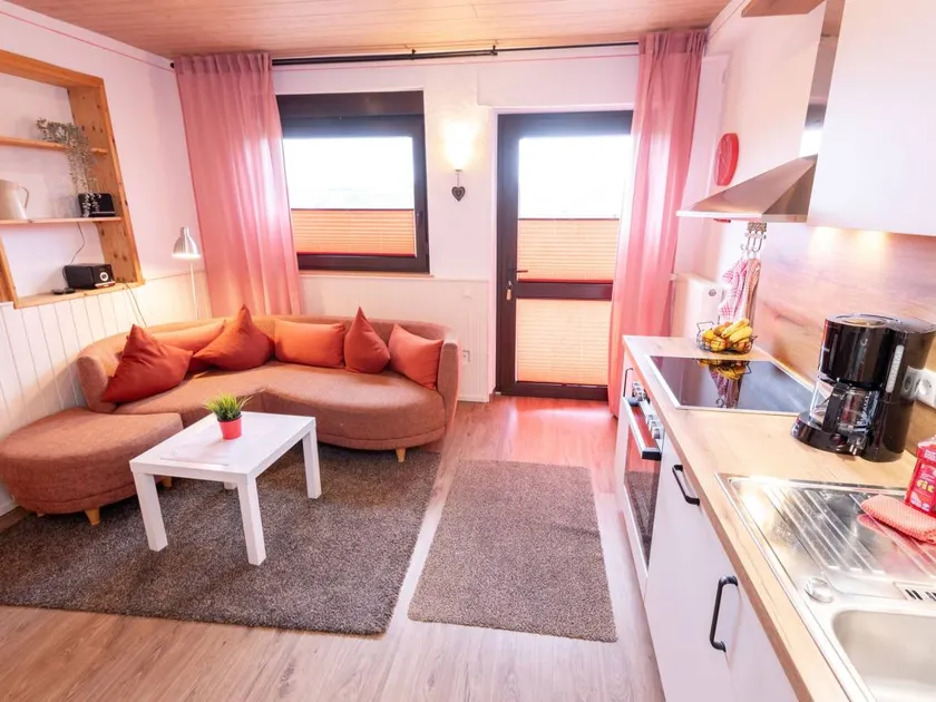 Ferienhof Pulte Apt. 'Sattelkammer' with Mountain View, Shared Terrace & No Wi-Fi - Image 1
