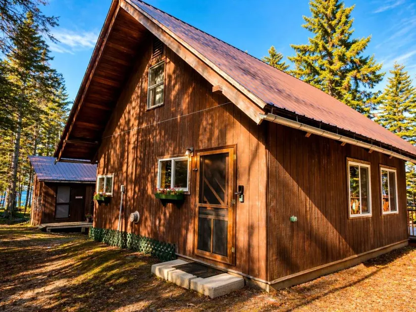 Moosehead Memories - Quiet Dog-friendly, Dock, & Firepit - Image 1
