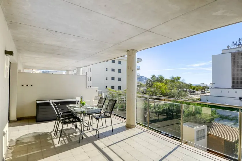 Lovely apartment with terrace & garden | Close to the beach - Image 1