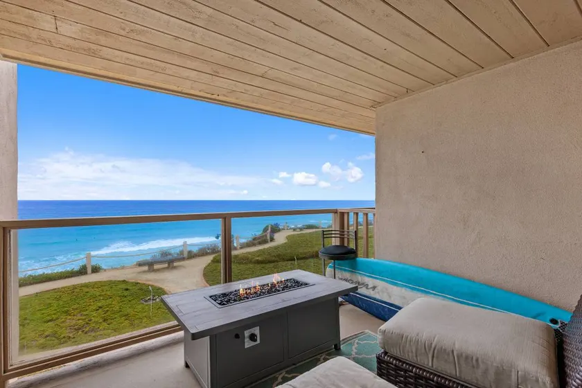 Serenade Shores - Oceanfront Beauty with incredible views - Image 1