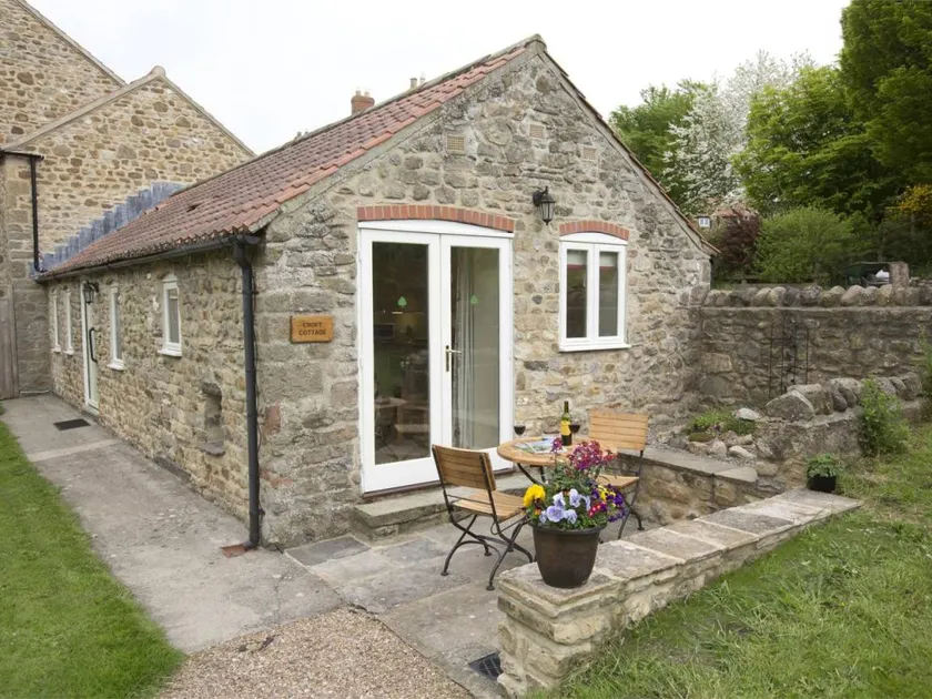 Cottage avec jardin - Image 1
