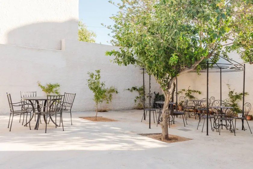 Lodge entièrement équipé avec barbecue, internet haut débit et jardin | Vue jardin | Parfait pour le travail à distance - Image 1