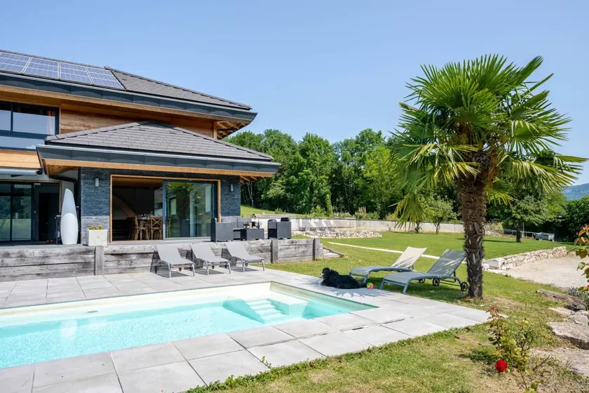 Villa avec jardin, terrasse et barbecue | Vue montagne - Image 1