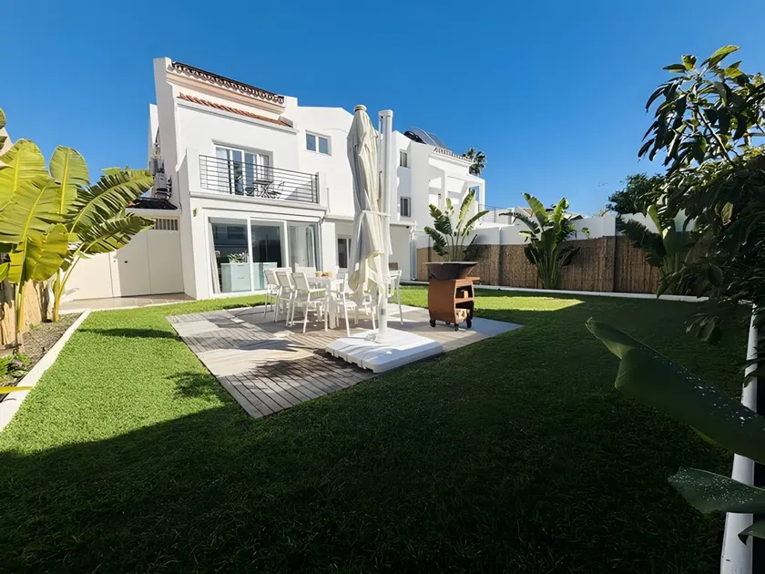 Villa with terrace, garden & barbecue | Garden view | Perfect for remote work - Image 1
