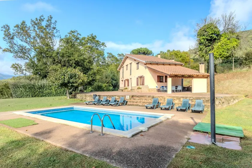 Maison de vacances avec barbecue, jardin et terrasse | Vue jardin - Image 1
