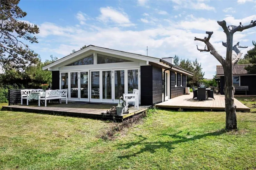 House with barbeque & terrace | Sea view - Image 1
