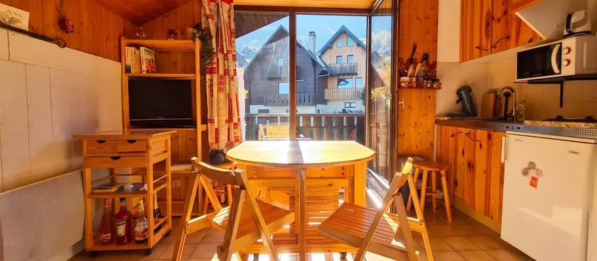 Studio | Mountain view | Close to the ski - Image 1