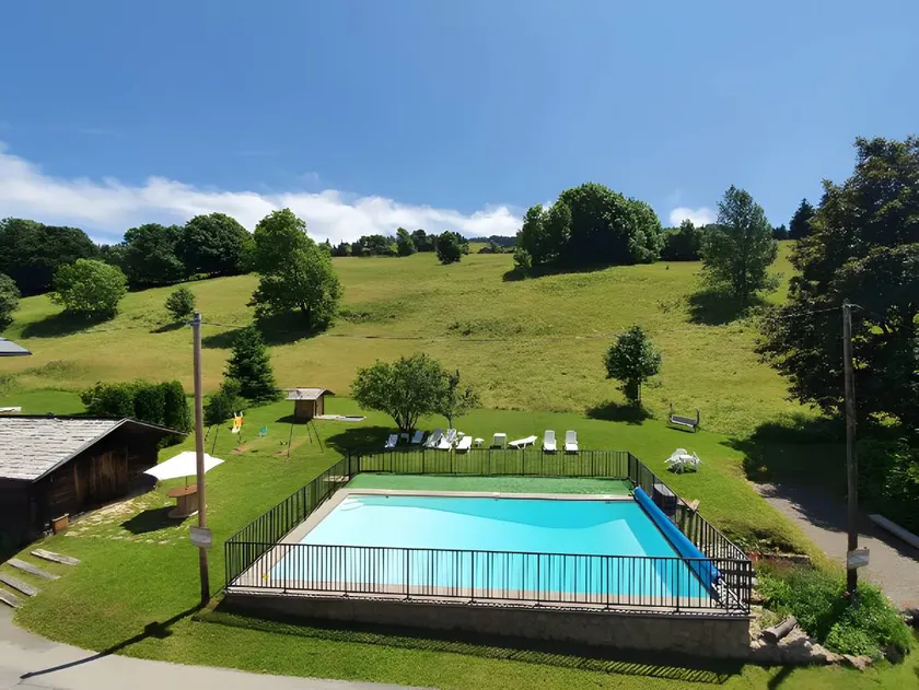 Kinderfreundliches gemütliches Chalet mit Garten, Grill und beheiztem Pool | Bergblick | Haustiere erlaubt - Image 1