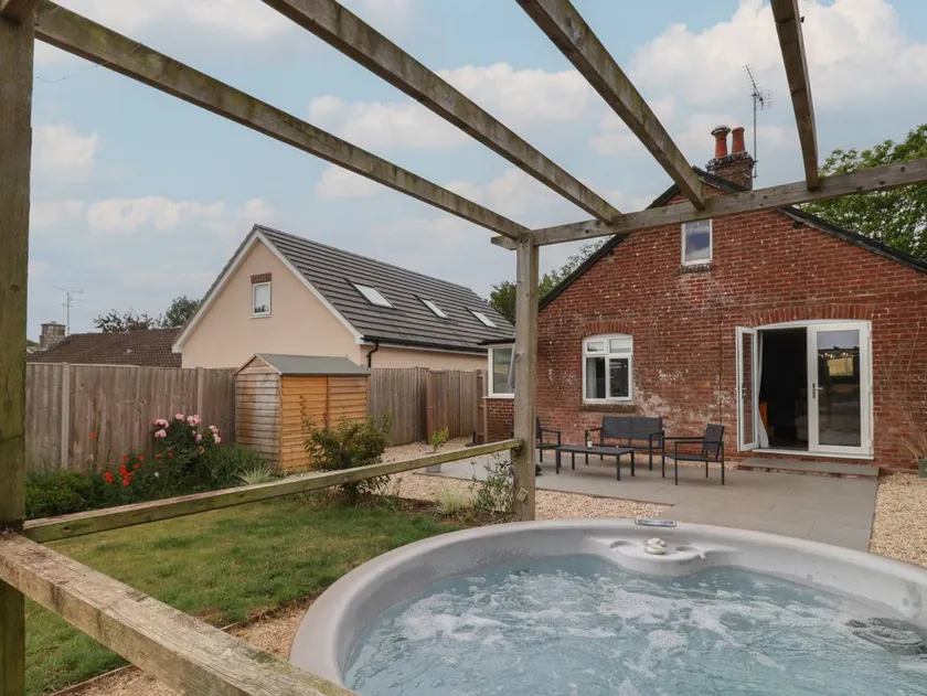 Cottage avec jacuzzi, barbecue et jardin | Vue plage - Image 1
