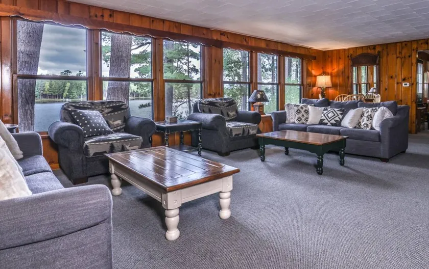 Tall Pines Retreat - Image 1