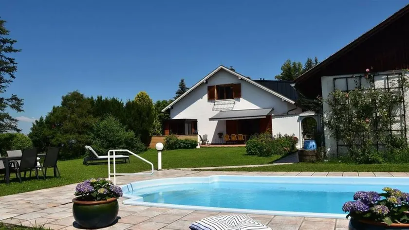Magnifica casa totalmente attrezzata con piscina, terrazza e idromassaggio | Adatta per il telelavoro - Image 1